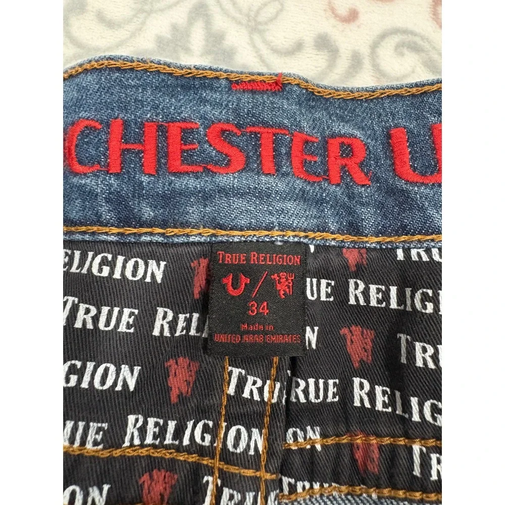 True Religion Manchester United Rocco Slim Fit Jeans Blue Red Stitch 34 102261S